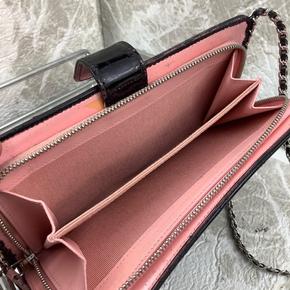 Chanel WOC - Picture 8 of 11